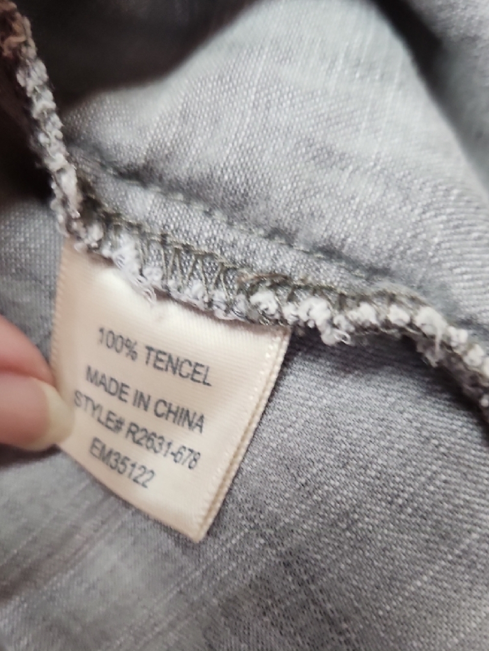 Bella Dahl Light Gray Denim-Textured Shirt - Picture 3 of 4